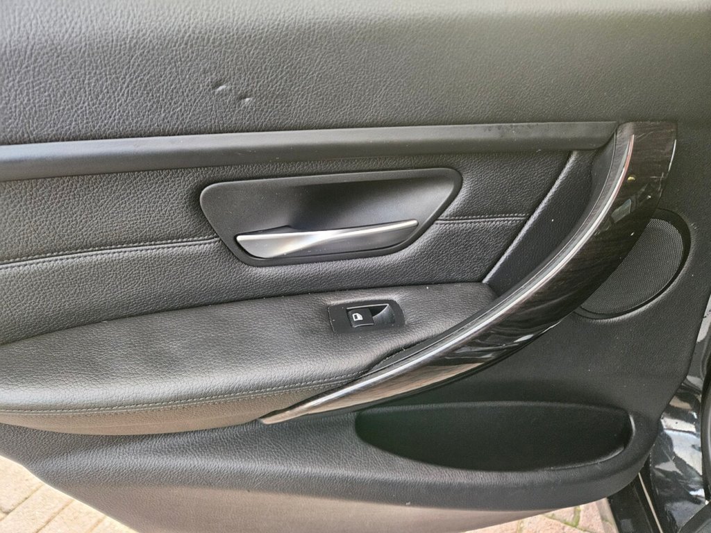 Used BMW 3 Series 2014 for sale - 76867426: Photo 28