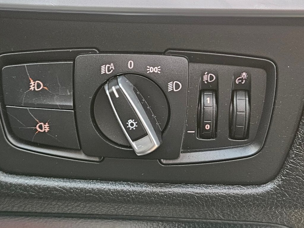 Used BMW 3 Series 2014 for sale - 76867426: Photo 29