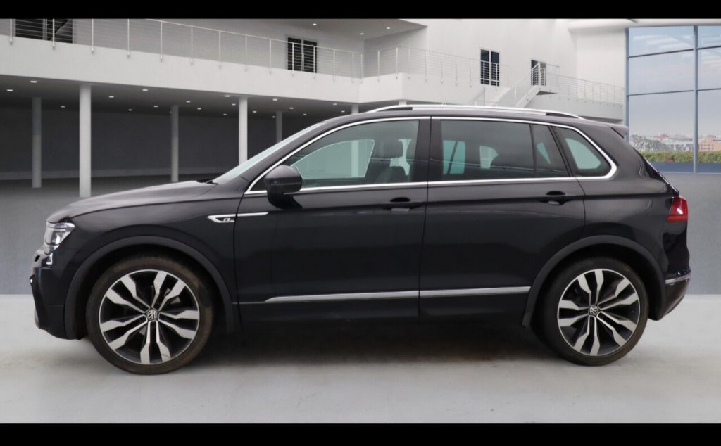 Used Volkswagen Tiguan 2017 for sale - 76950160: Photo 4