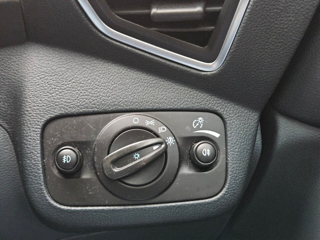 Used Ford C-Max 2014 for sale - 77020472: Photo 20