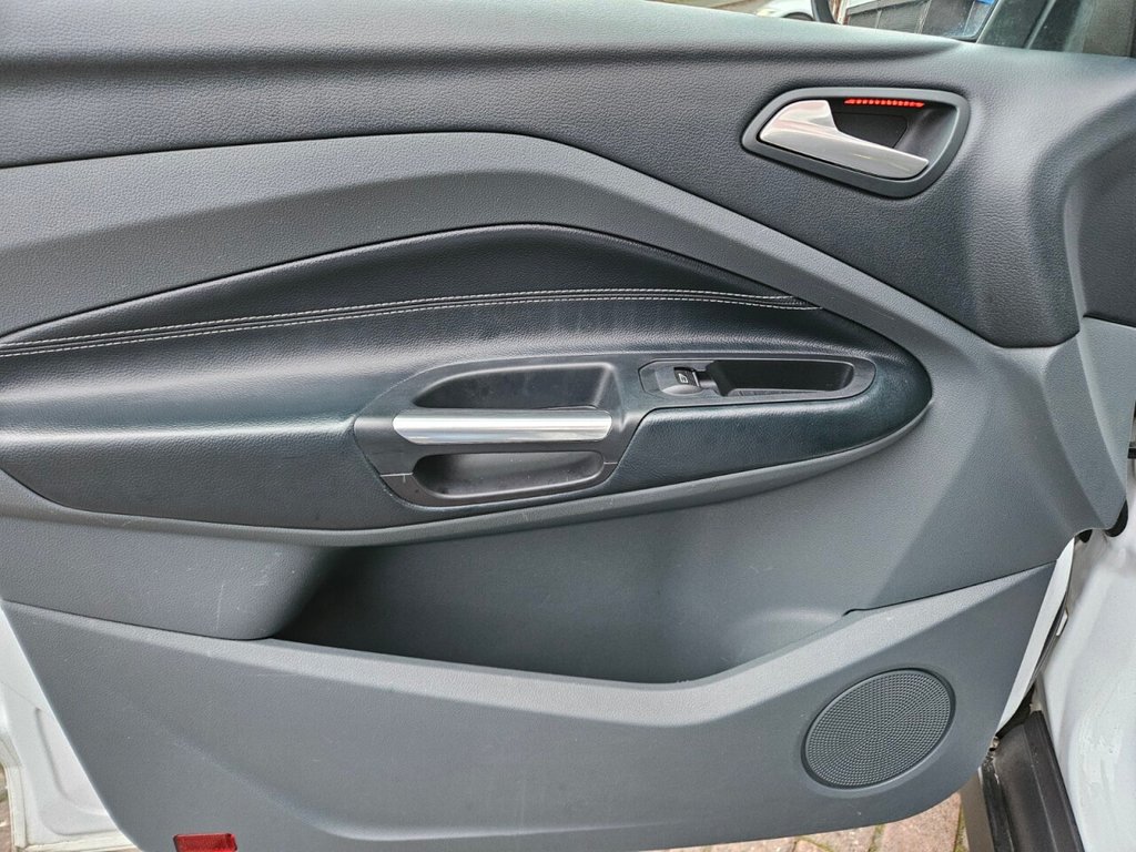 Used Ford C-Max 2014 for sale - 77020472: Photo 35