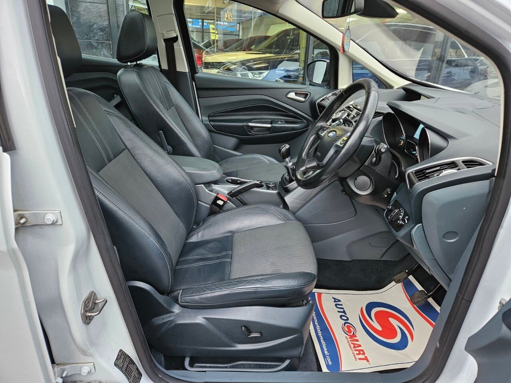 Used Ford C-Max 2014 for sale - 77020472: Photo 7