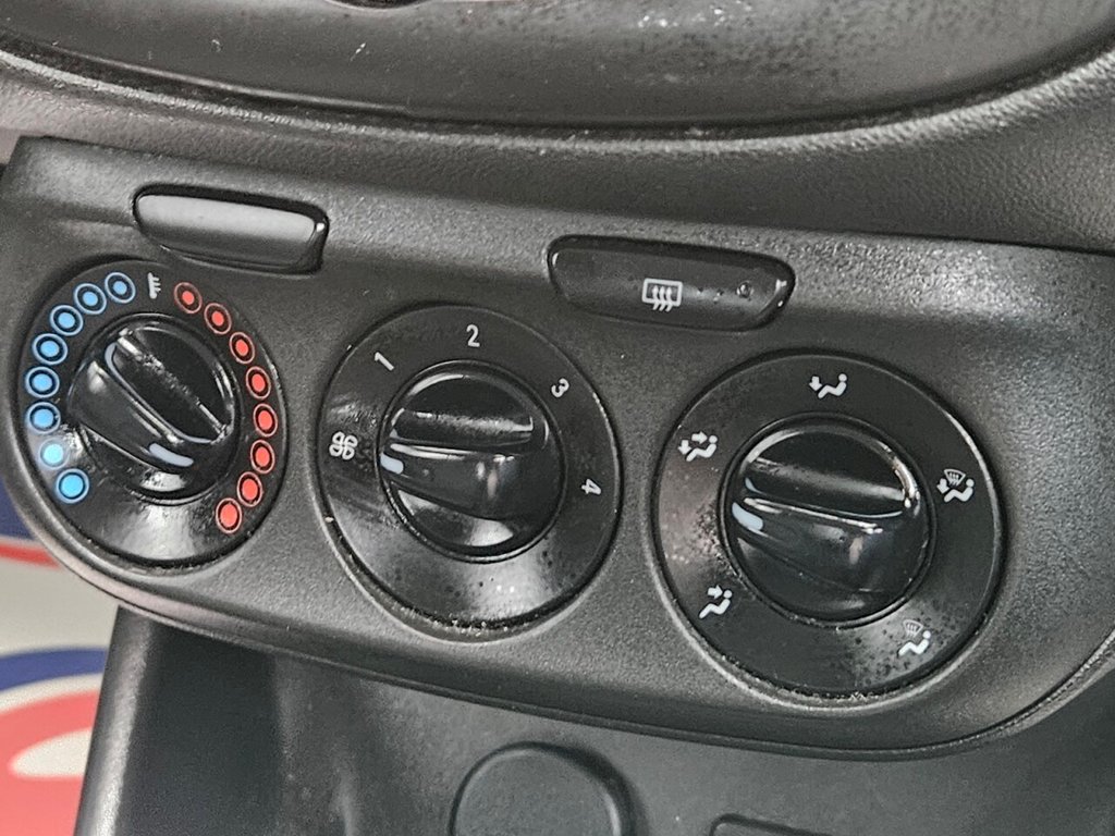 Used Vauxhall Corsa 2015 for sale - 76867663: Photo 26