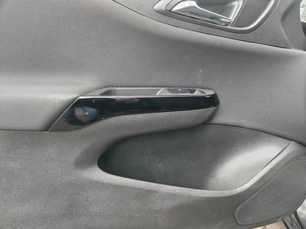 Used Vauxhall Corsa 2015 for sale - 76867663: Photo 34