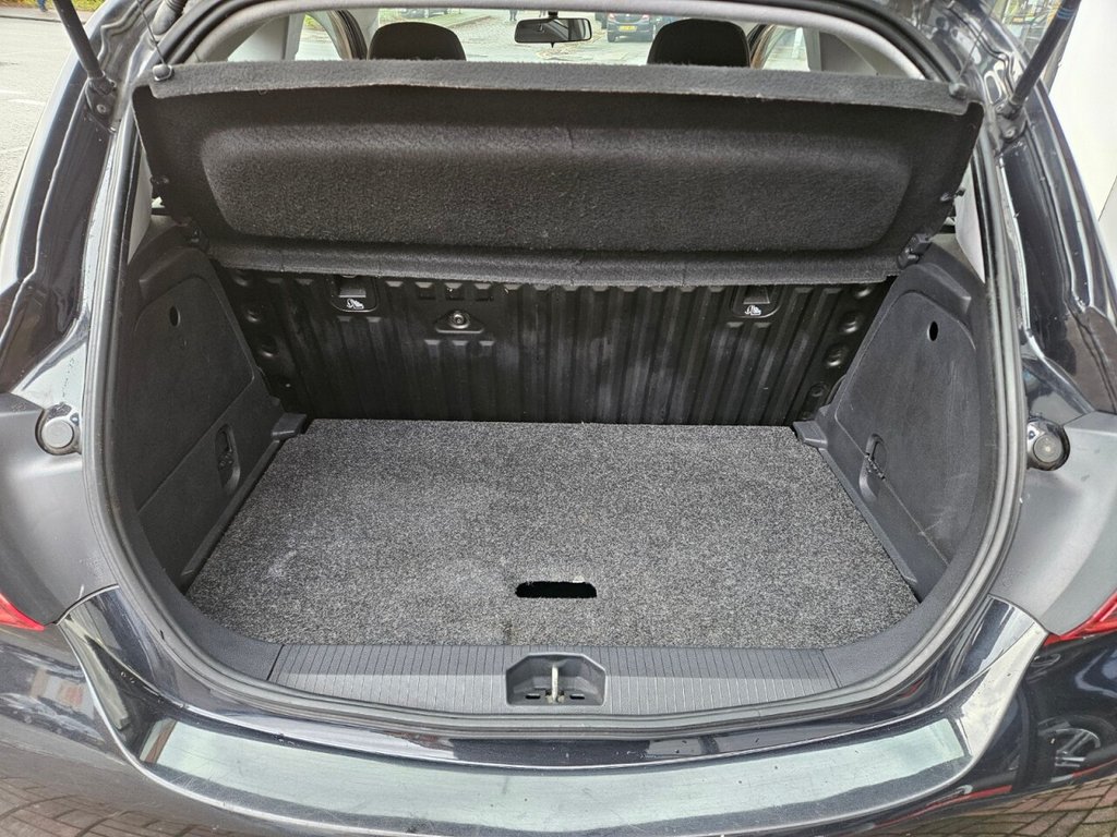 Used Vauxhall Corsa 2015 for sale - 76867663: Photo 35