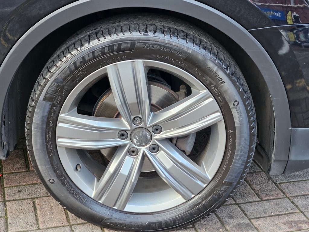 Used Volkswagen Tiguan 2018 for sale - 77399757: Photo 44