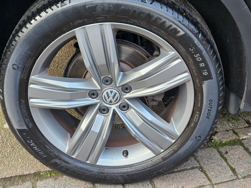 Used Volkswagen Tiguan 2018 for sale - 77399757: Photo 46