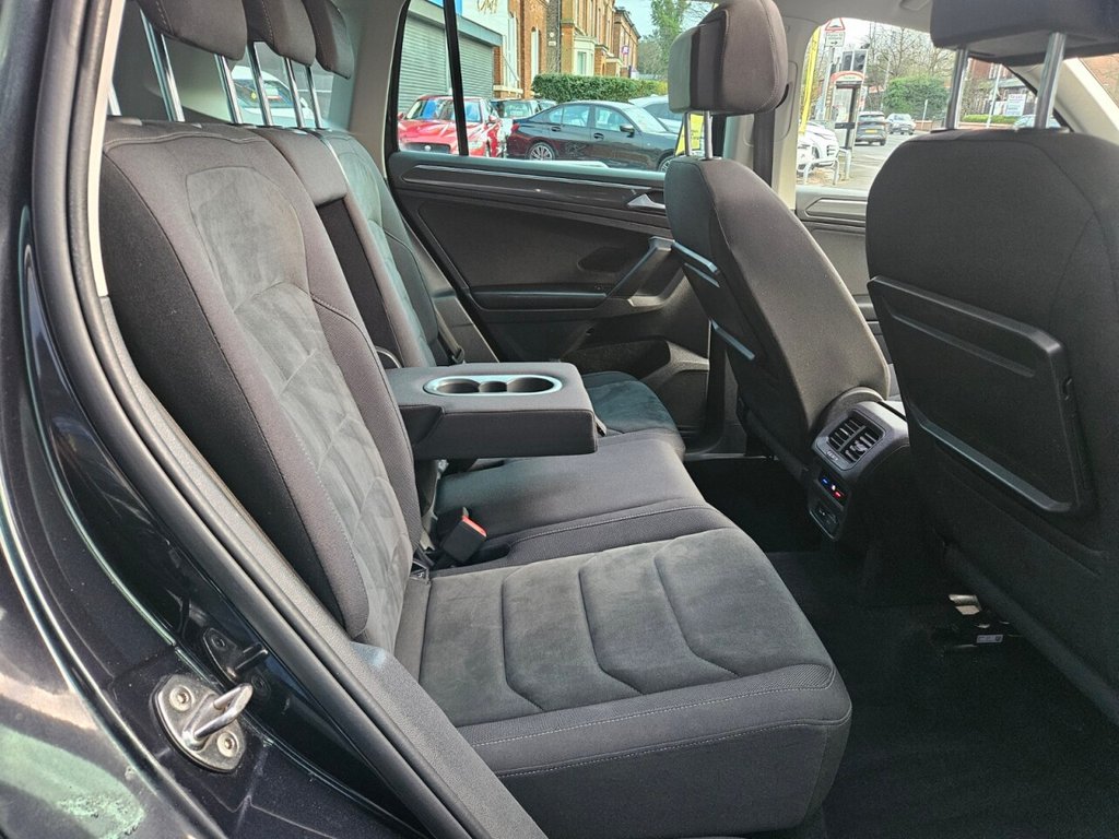 Used Volkswagen Tiguan 2018 for sale - 77399757: Photo 8