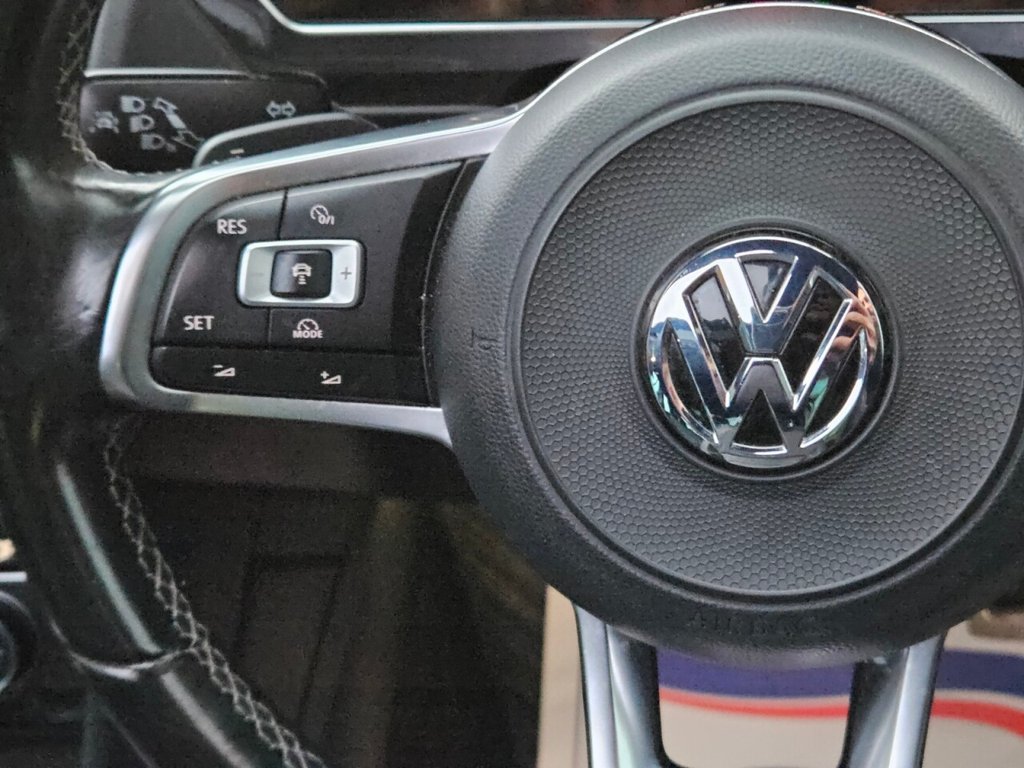 Used Volkswagen Tiguan 2016 for sale - 76867616: Photo 28