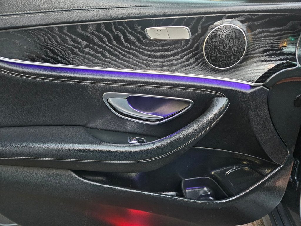 Used Mercedes-Benz E Class 2017 for sale - 76867389: Photo 37