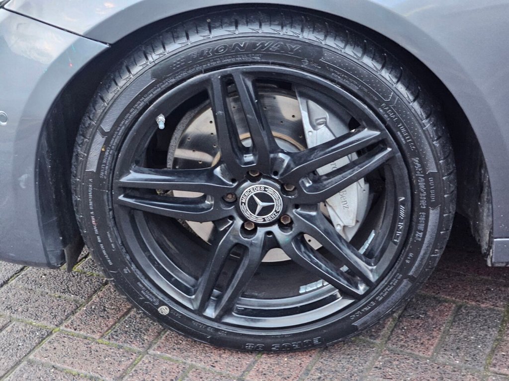 Used Mercedes-Benz E Class 2017 for sale - 76867389: Photo 40