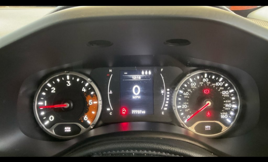 Used Jeep Renegade 2016 for sale - 76867650: Photo 10