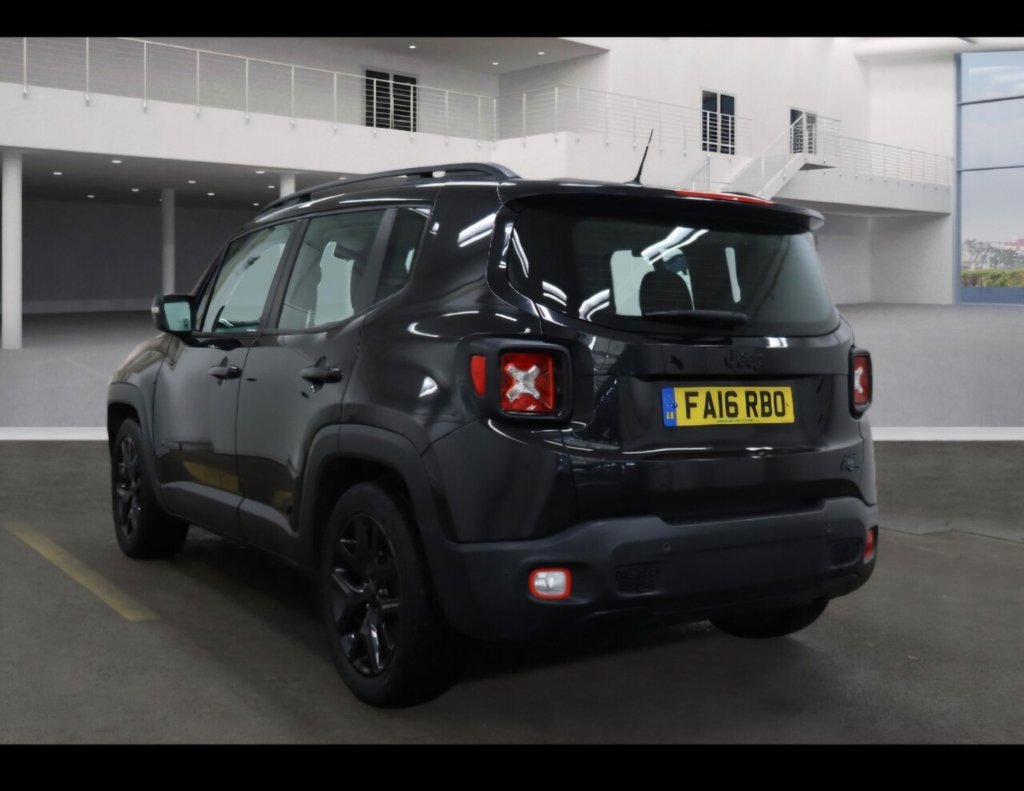 Used Jeep Renegade 2016 for sale - 76867650: Photo 5