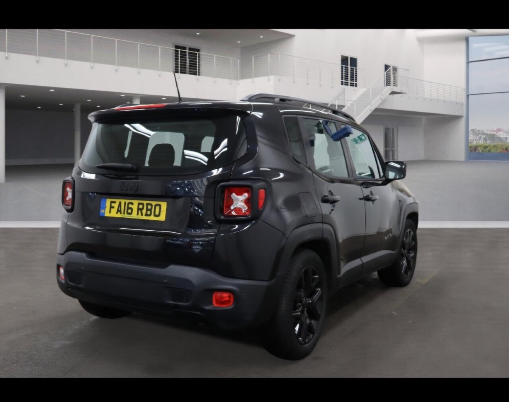 Used Jeep Renegade 2016 for sale - 76867650: Photo 6