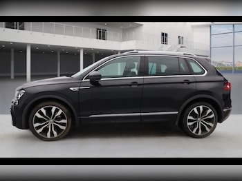 Used Volkswagen Tiguan 2017 for sale - 76867640: Photo