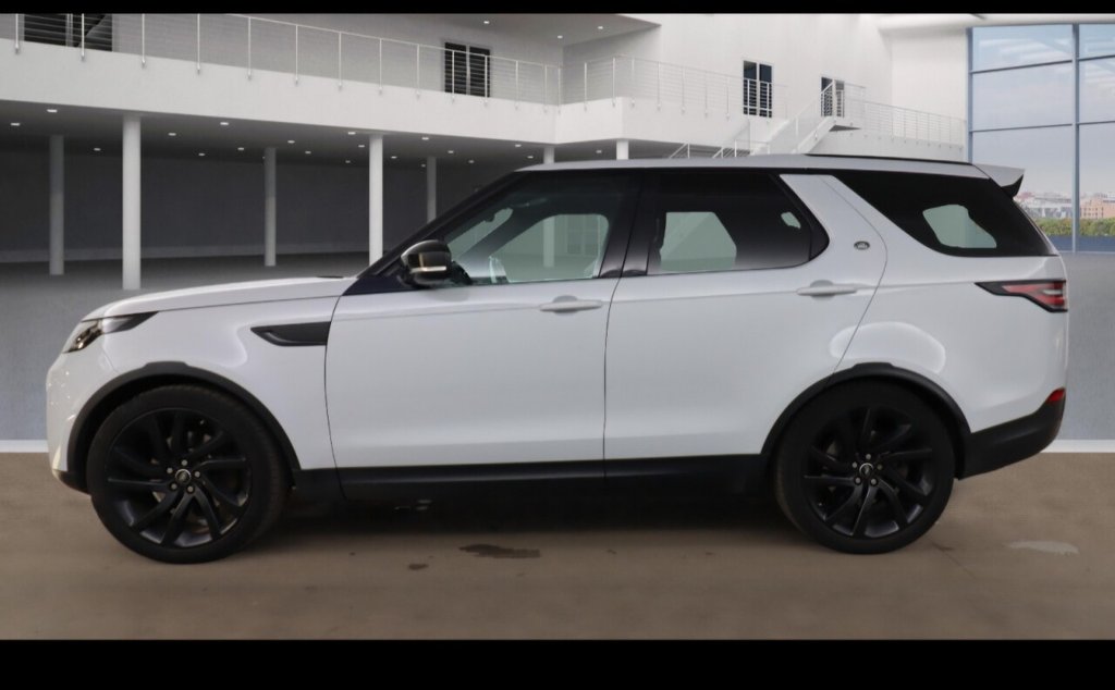 Used Land Rover Discovery 2017 for sale - 77891108: Photo 4