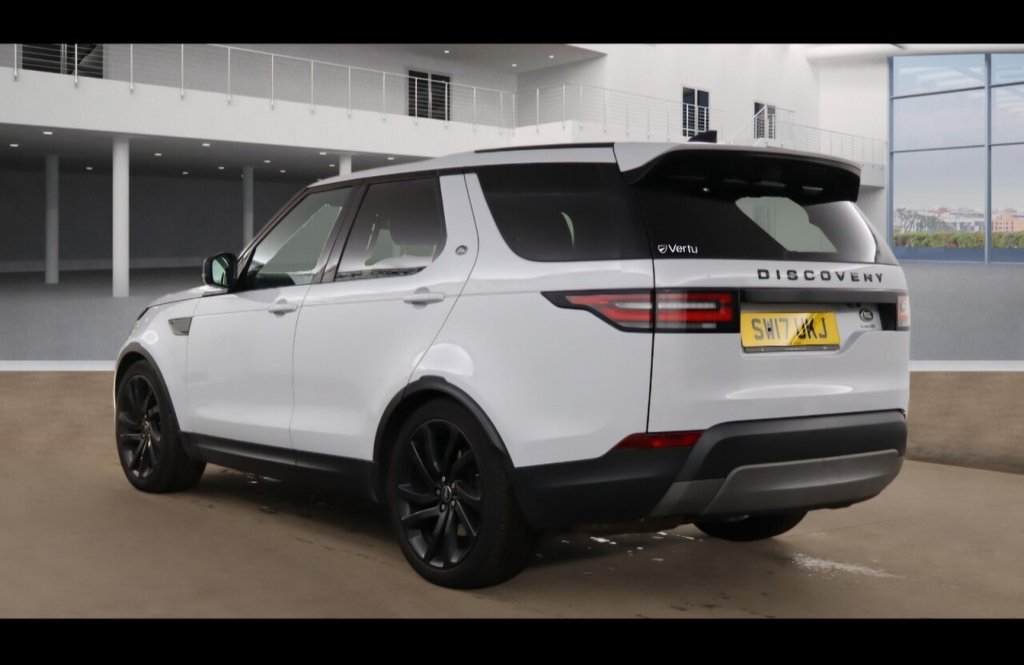 Used Land Rover Discovery 2017 for sale - 77891108: Photo 5