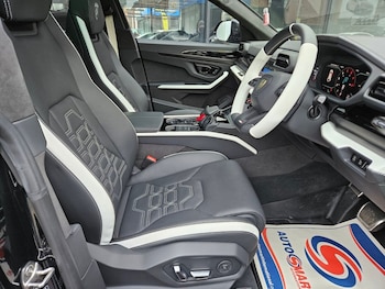 Used Lamborghini Urus 2025 for sale - 79517992: Photo