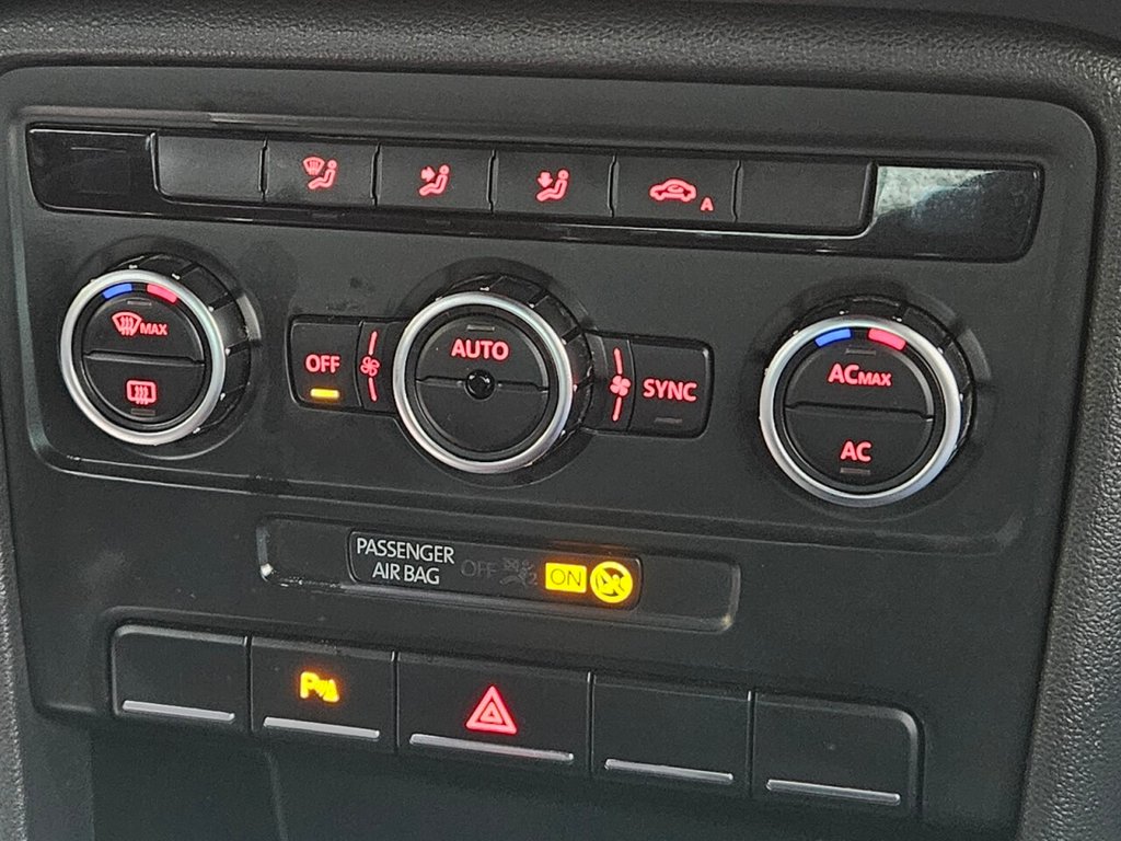 Used Volkswagen Beetle 2013 for sale - 76867614: Photo 23