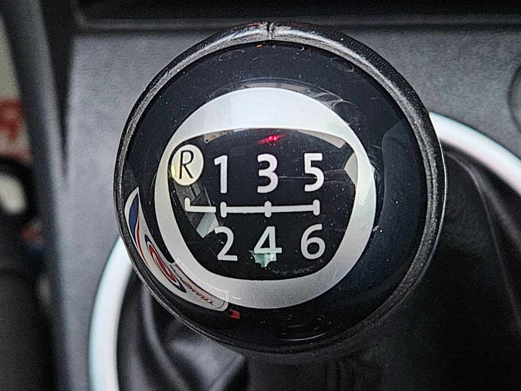 Used Volkswagen Beetle 2013 for sale - 76867614: Photo 38