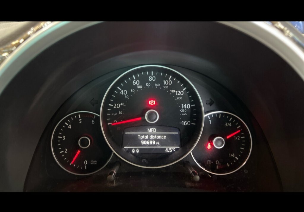 Used Volkswagen Beetle 2013 for sale - 76867614: Photo 8