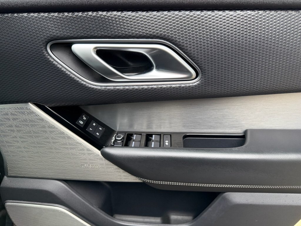 Used Land Rover Range Rover Velar 2019 for sale - 77891046: Photo 31