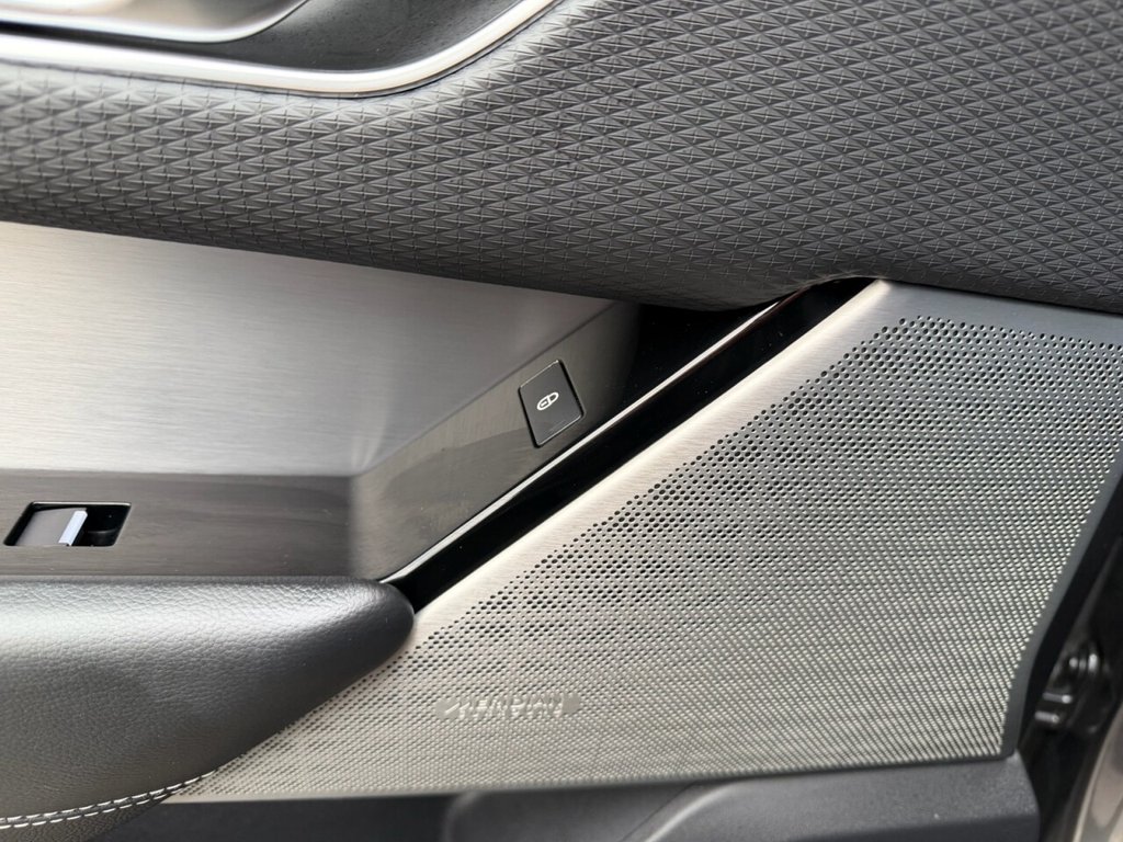 Used Land Rover Range Rover Velar 2019 for sale - 77891046: Photo 33