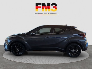 Used Toyota C-HR 2019 for sale - 79517996: Photo