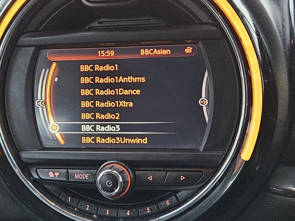 Used MINI Clubman 2017 for sale - 76867328: Photo 22