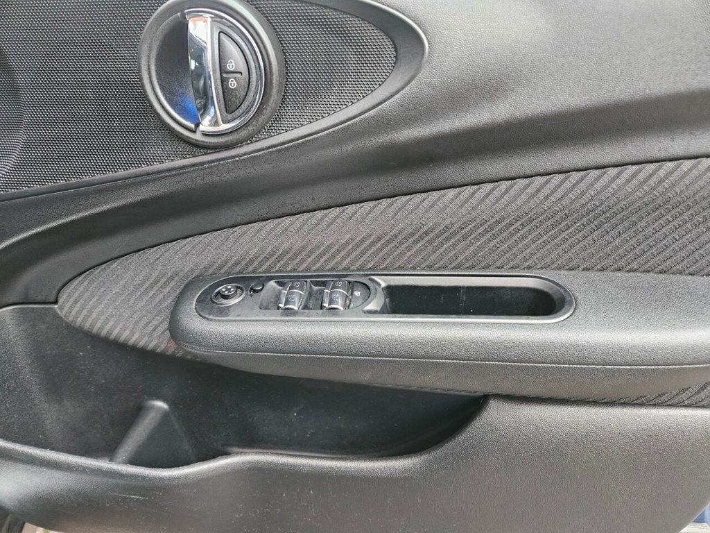 Used MINI Clubman 2017 for sale - 76867328: Photo 31