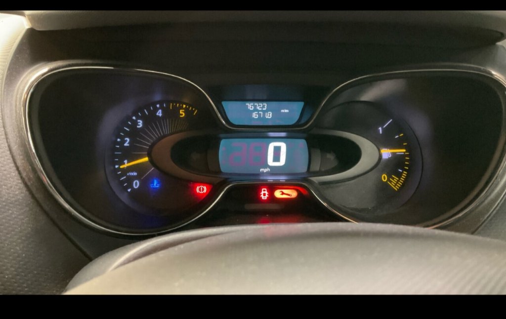 Used Renault Captur 2014 for sale - 76867664: Photo 10