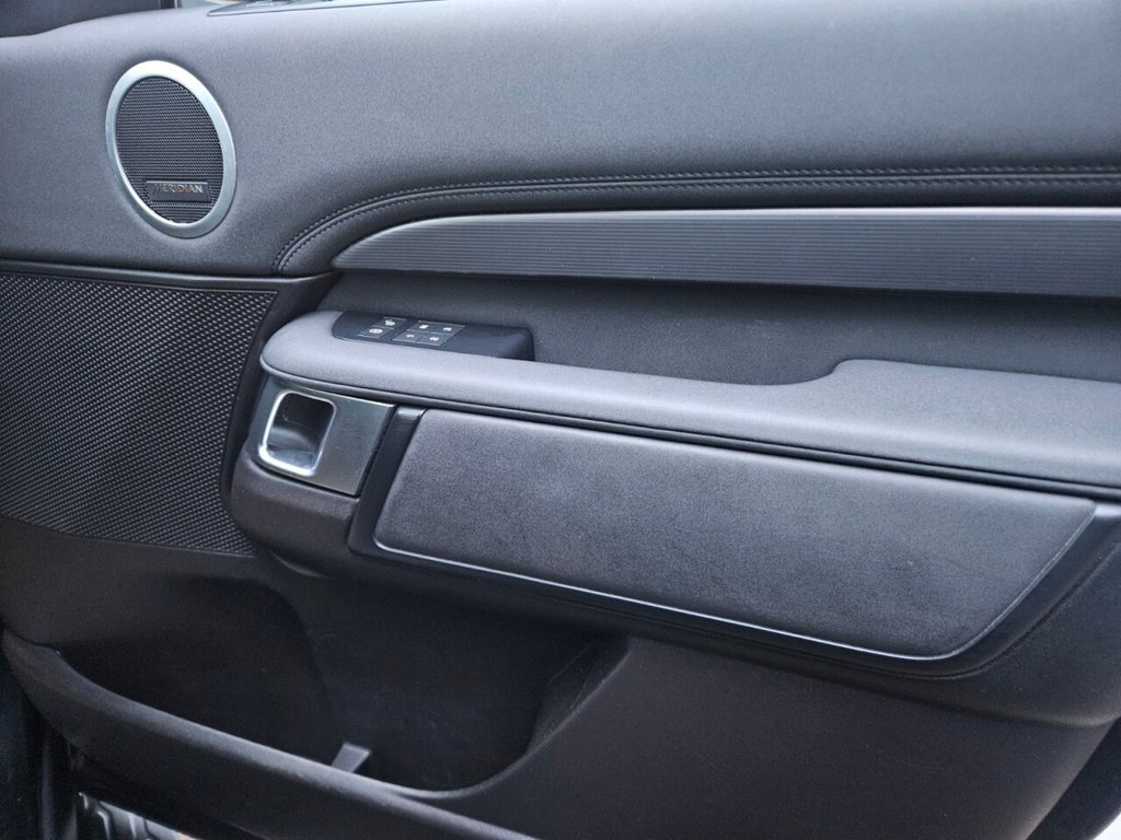 Used Land Rover Discovery 2018 for sale - 77571430: Photo 42