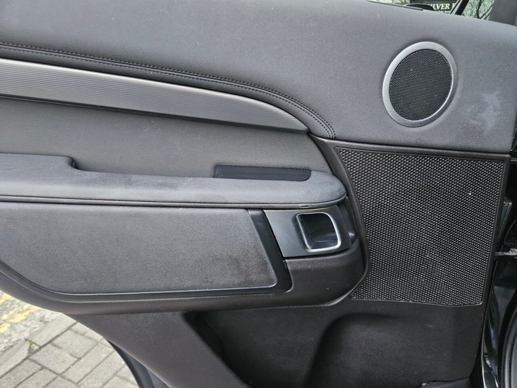 Used Land Rover Discovery 2018 for sale - 77571430: Photo 45