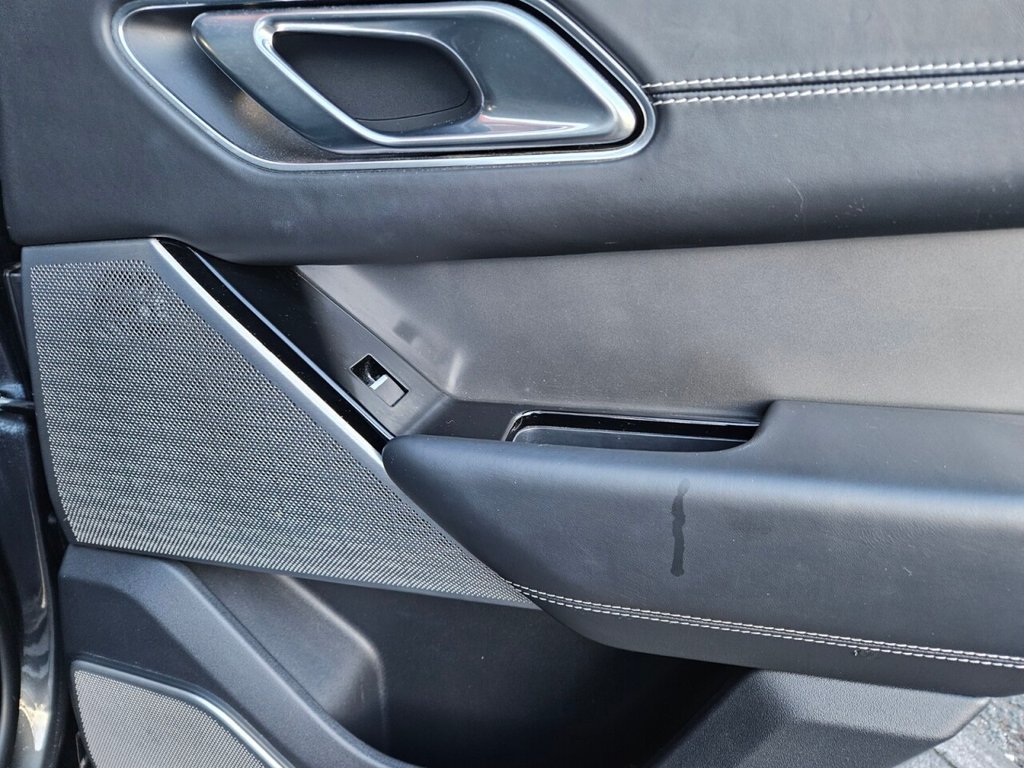 Used Land Rover Range Rover Velar 2018 for sale - 77153858: Photo 39