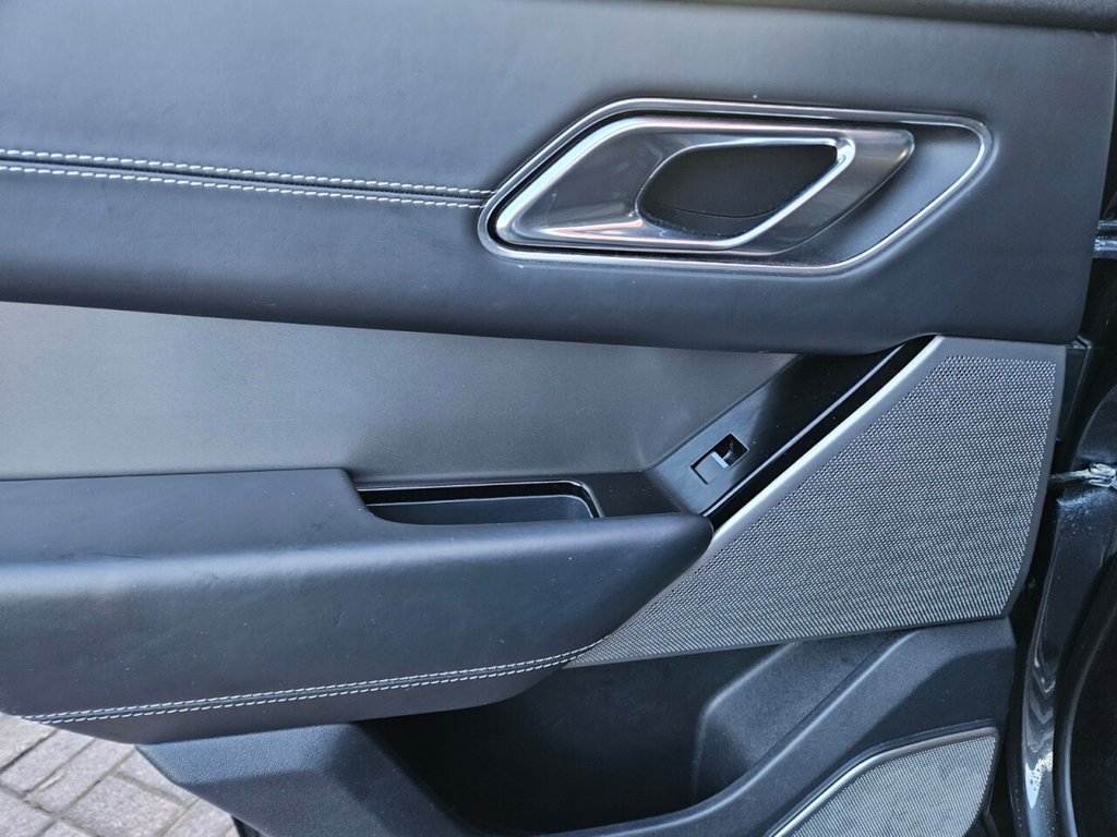 Used Land Rover Range Rover Velar 2018 for sale - 77153858: Photo 42