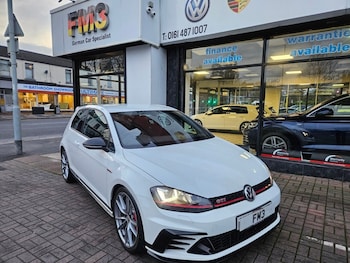 Used Volkswagen Golf 2017 for sale - 76867331: Photo