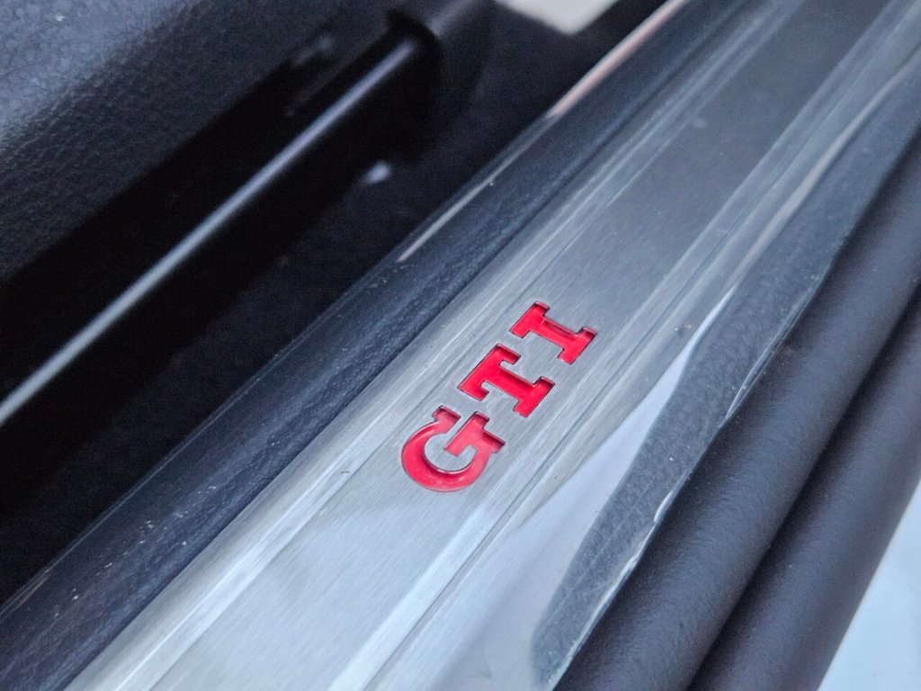 Used Volkswagen Golf 2017 for sale - 76867331: Photo 22