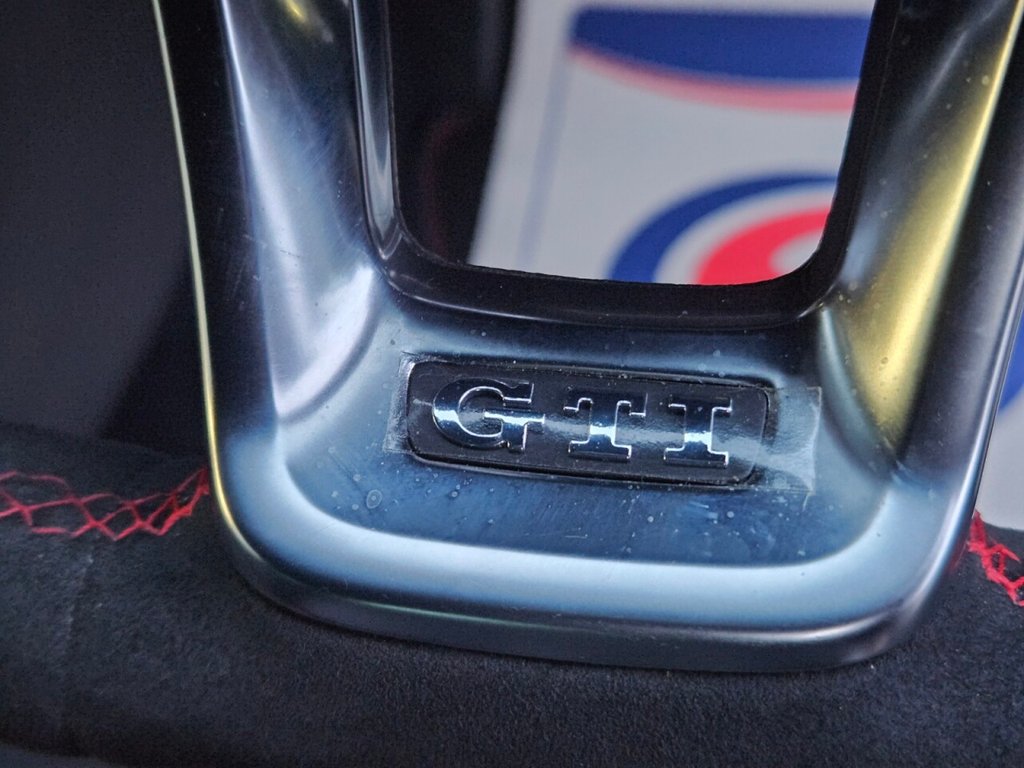 Used Volkswagen Golf 2017 for sale - 76867331: Photo 23