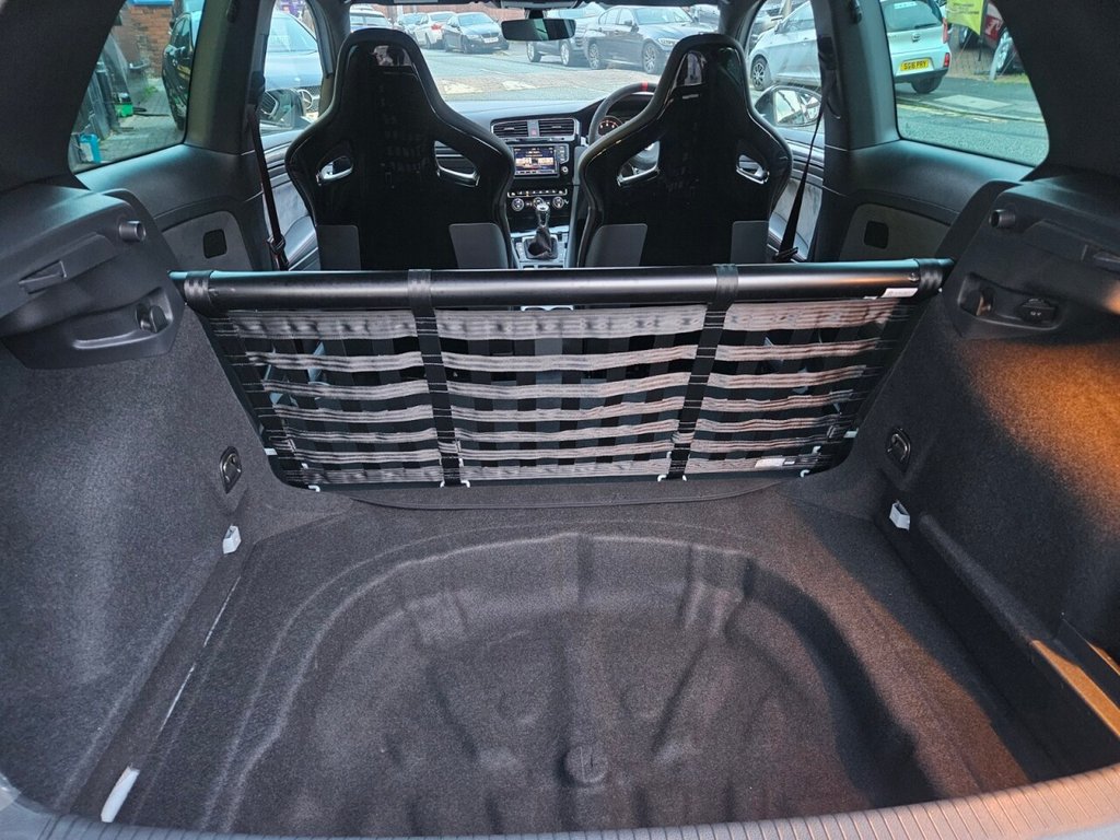 Used Volkswagen Golf 2017 for sale - 76867331: Photo 25