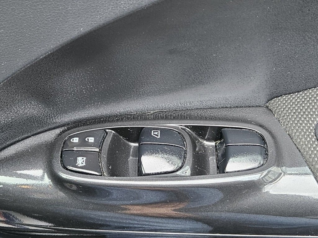 Used Nissan Juke 2017 for sale - 77594045: Photo 37