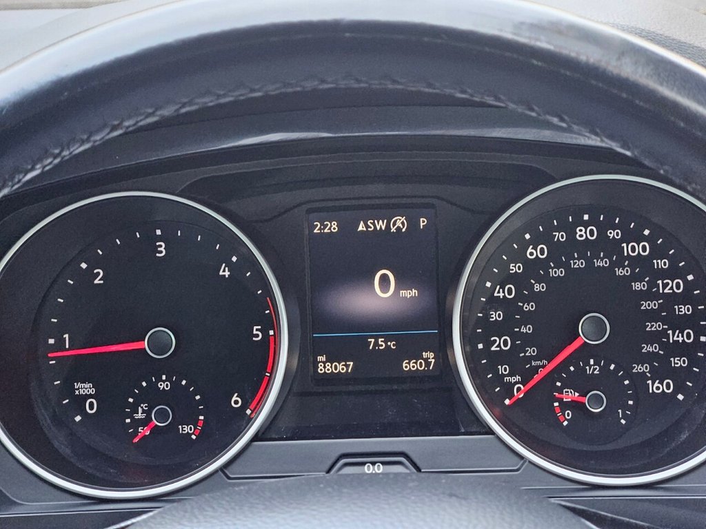 Used Volkswagen Tiguan 2018 for sale - 76867722: Photo 32