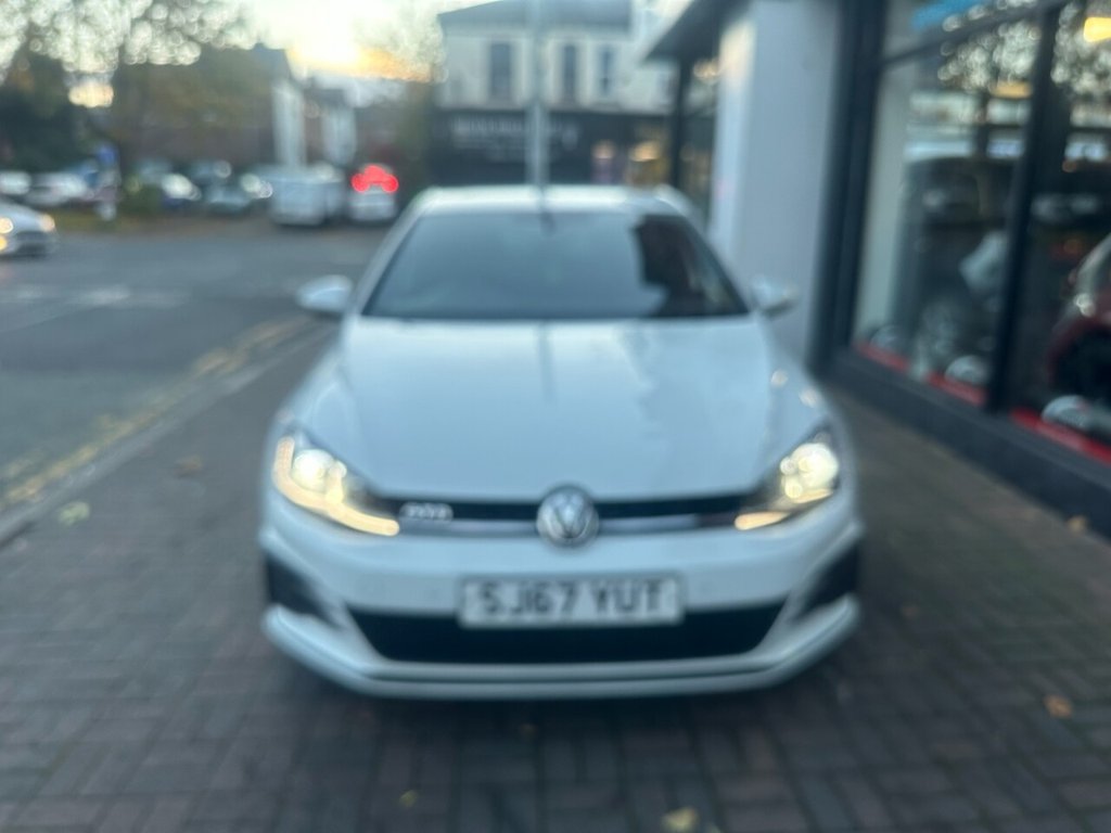 Used Volkswagen Golf 2017 for sale - 76867353: Photo 14