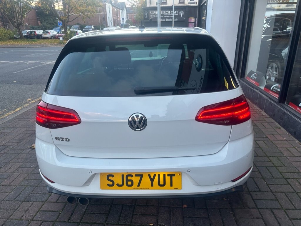 Used Volkswagen Golf 2017 for sale - 76867353: Photo 17