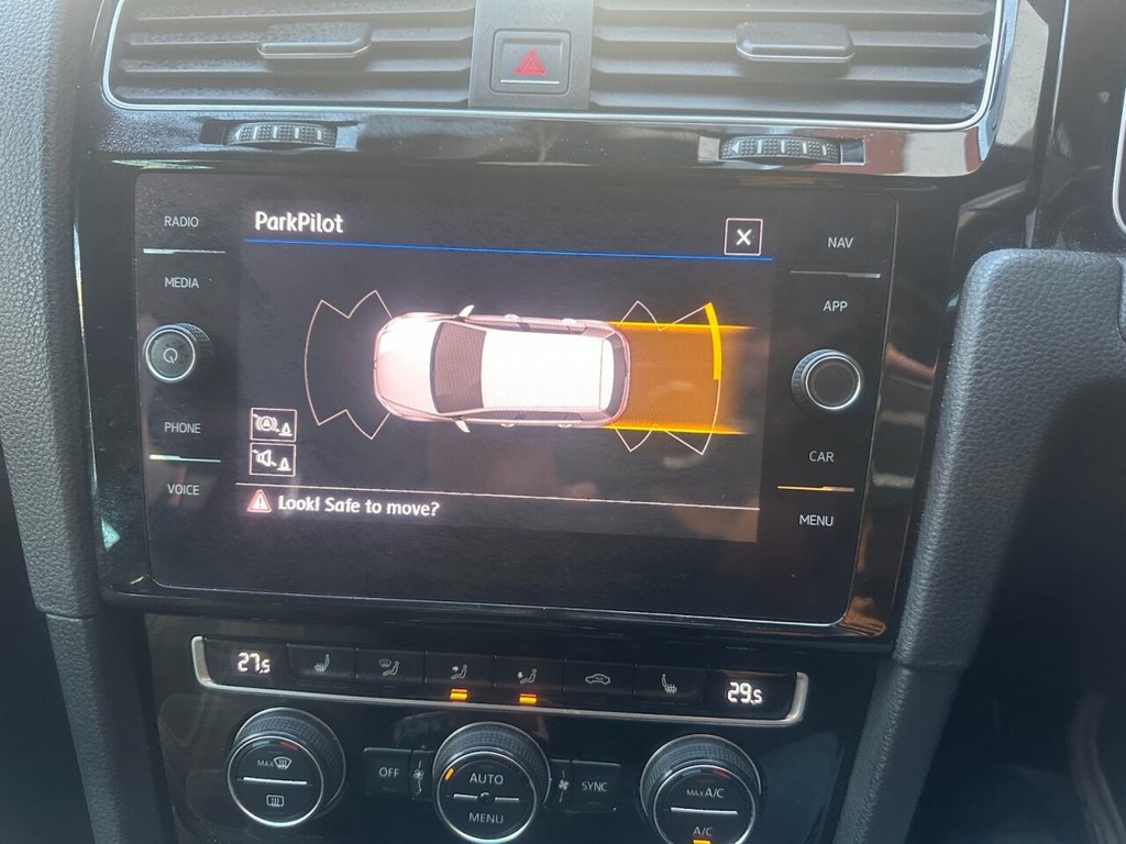 Used Volkswagen Golf 2017 for sale - 76867353: Photo 28