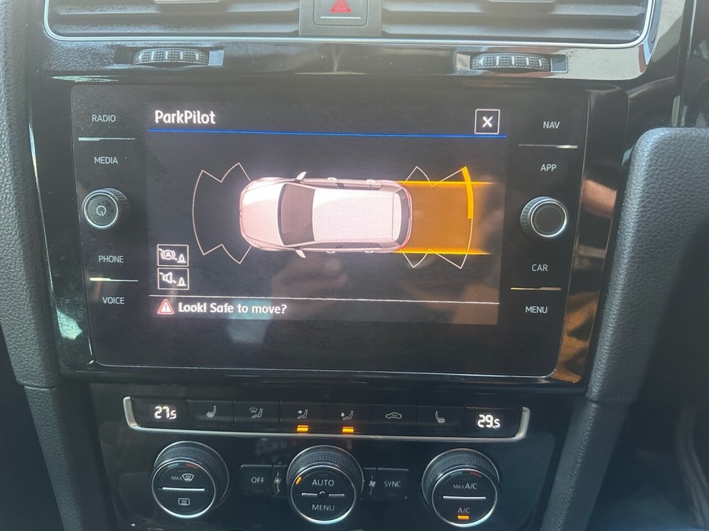 Used Volkswagen Golf 2017 for sale - 76867353: Photo 29