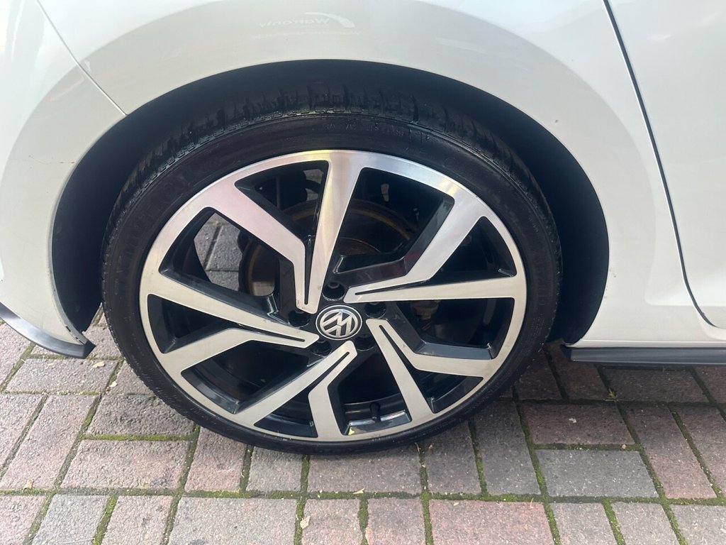 Used Volkswagen Golf 2017 for sale - 76867353: Photo 36