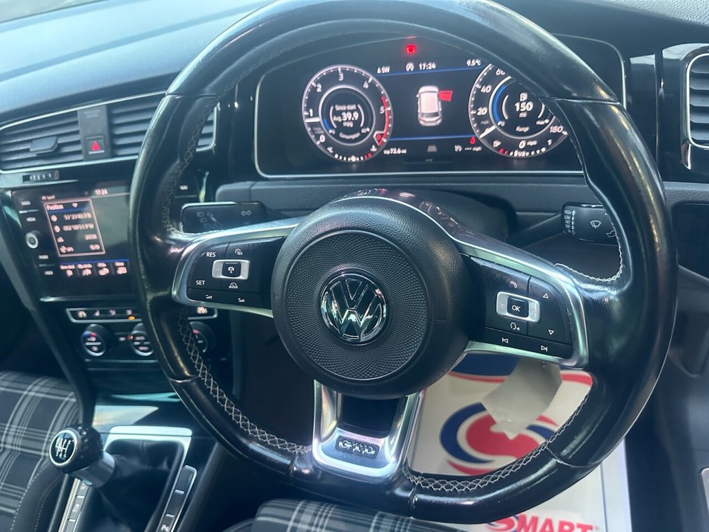 Used Volkswagen Golf 2017 for sale - 76867353: Photo 8