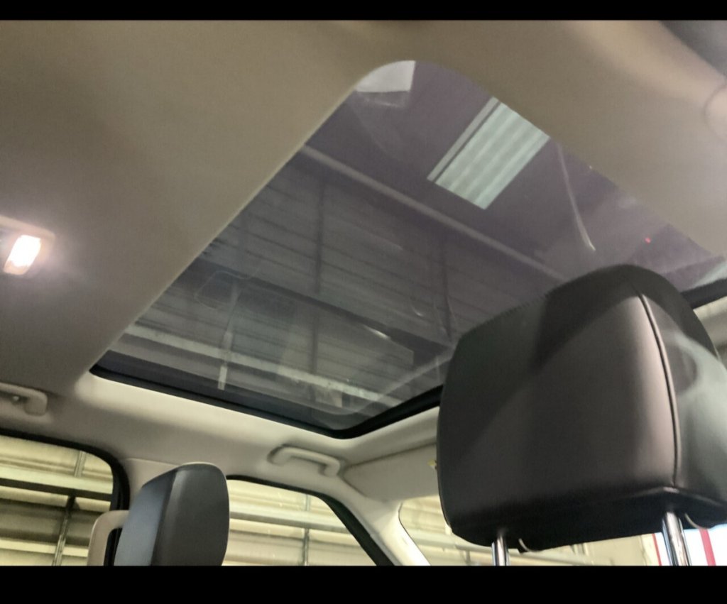 Used Land Rover Discovery 2019 for sale - 77463513: Photo 11