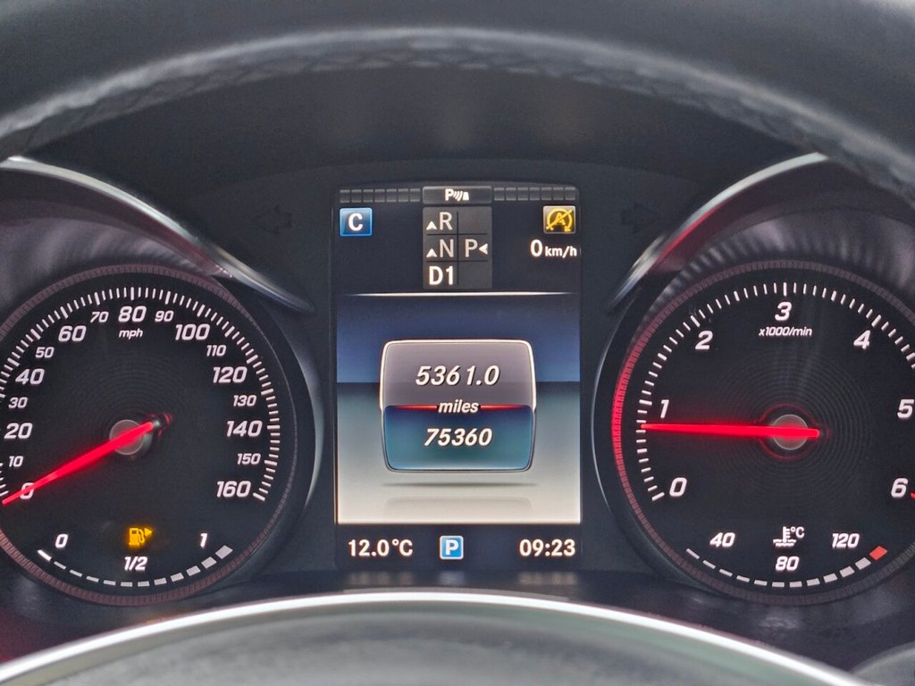 Used Mercedes-Benz GLC 2018 for sale - 76867748: Photo 22