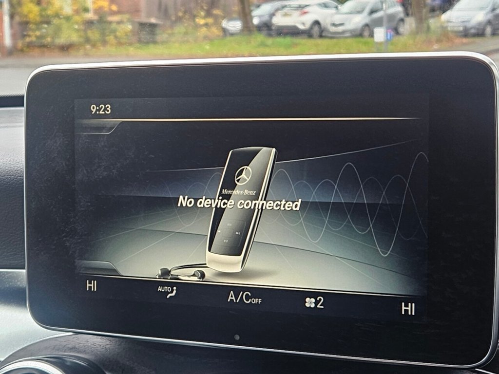 Used Mercedes-Benz GLC 2018 for sale - 76867748: Photo 24